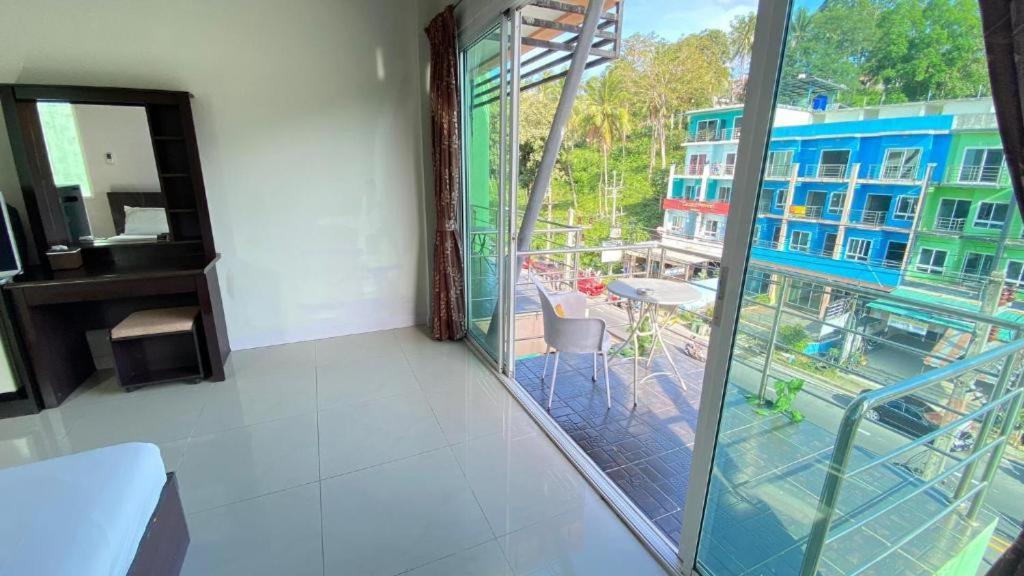 Sweet Dream Hotel Patong Phuket Екстериор снимка